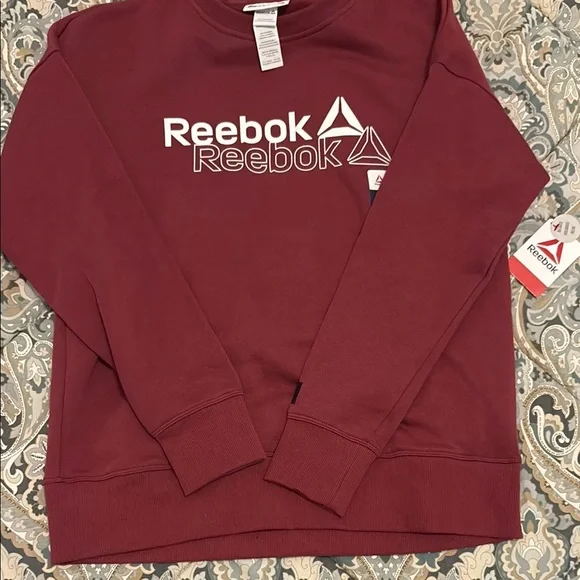 Reebok Crewneck Sweatshirt with Logo NWT - Picture 1 of 5